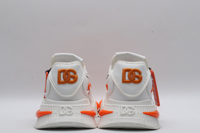 dg  sneakers  dg -050