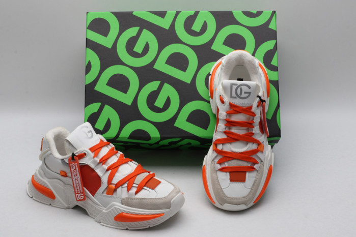 dg  sneakers  dg -050